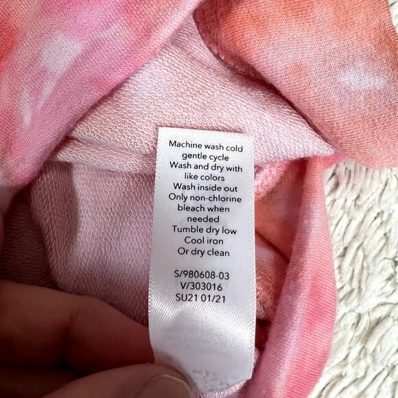 Athleta Mindset Printed Sweatshirt in Positive Latitude Tie Dye Tulip Hem Lounge - Picture 7 of 9